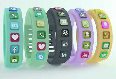 很潮的智能社交手镯，让科技穿戴引领互动新风尚